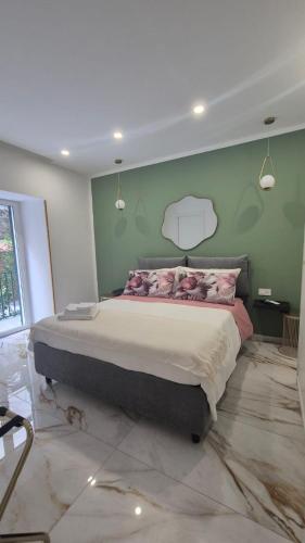 View, DEA Suite & Garden in Capodimonte