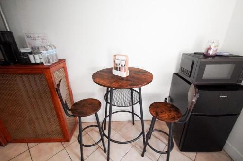 Private Studio Near NYC - Easy Commute & Workspace in Guttenberg (NJ)