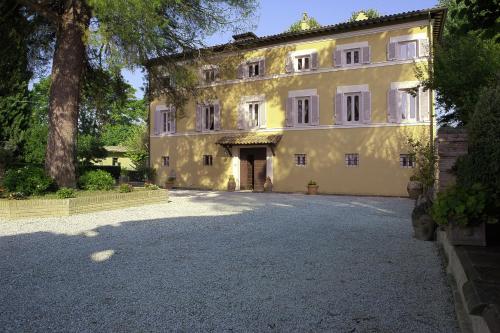  Villa Pandolfi Elmi, Pension in Spello