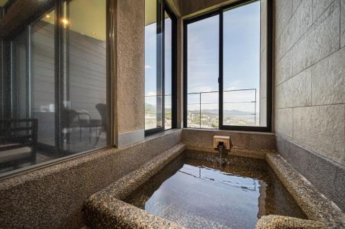 세키야 리조트 테라스 미도우바루 (SEKIYA RESORT Terrace Midoubaru) near 스기노이 팰리스