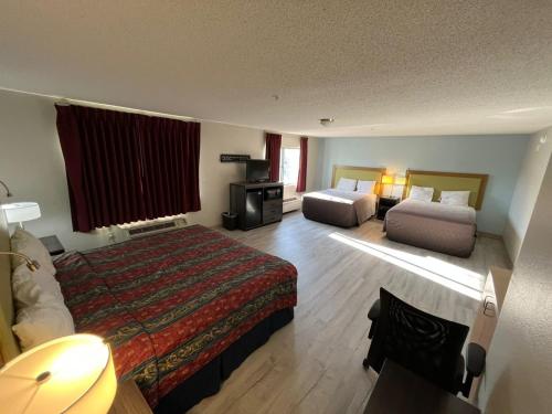 Wesley Inn and Suites – Wichita, KS