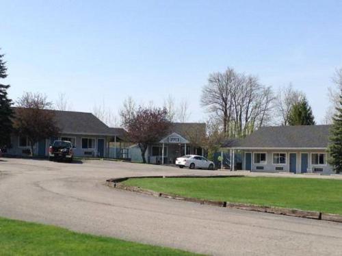 . Dollinger's Motor Inn