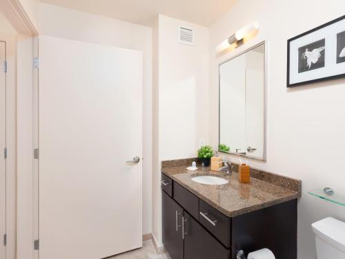 Fantastic Philly Fully Furnished Apartments - main image