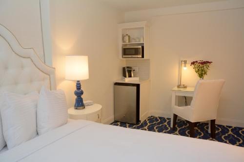 81004563 ICONA Cape May