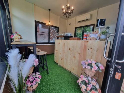 kanissta cafe & resort in 龍仔厝府