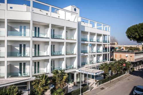 A szálláshely kívülről, Hotel Oceanomare in Punta Marina