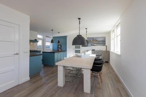 Holiday Home in Zeeland Family-Friendly in Serooskerke (Zeeland)