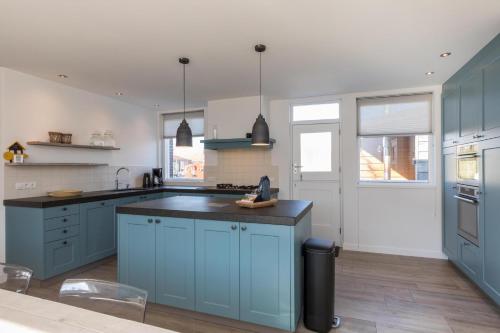 Holiday Home in Zeeland Family-Friendly in Serooskerke (Zeeland)