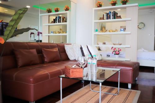 Sky beach condominium  in Wongamat Beach