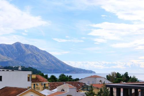 Central Sea View Studio Budva