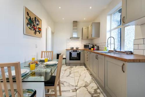 設施, Wilford Retreat Parking Wi-Fi River Trent - Pass the Keys in 近市中心