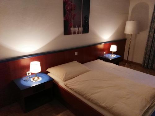 1 twin bed