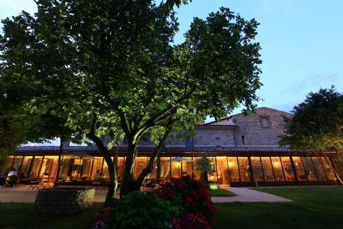 Michel Chabran - Teritoria - Hotel - Pont-de-lʼIsère