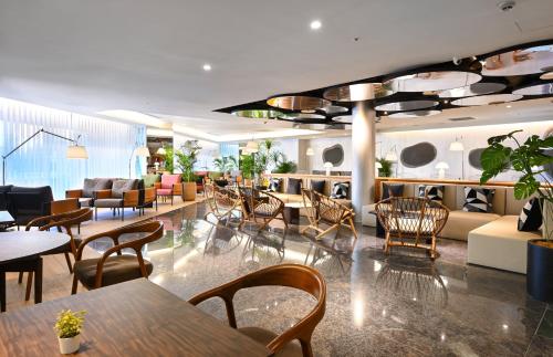 丰居旅店微風館 (Via Hotel Breeze) in 三重區