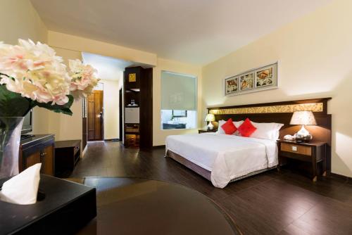 Tok Aman Bali Beach Resort @ Beachfront in Pasir Putih