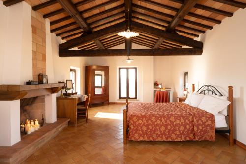 Collerovere Country House in Sant' Angelo in Pontano