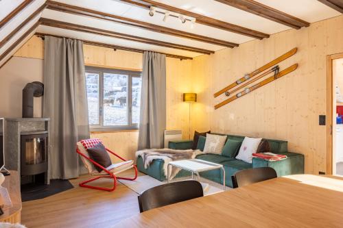 Iekārtas, Boutique Ferienhaus mit Sauna - TheHerbertRealp in Realp