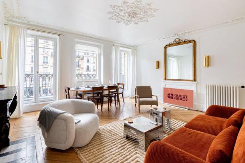 GuestReady - Charming Retreat in the 11th Arr.