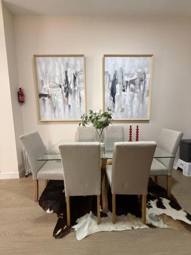 セビリア Apartamento Orilla de Triana Luxury 3つ星 シングルルーム プール