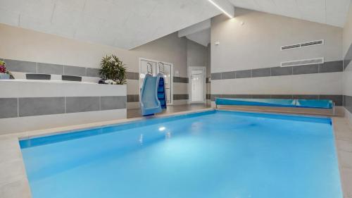 مسبح, Villavilla 507 - Marielyst, Lollandfalstermøn in Vaeggerlose