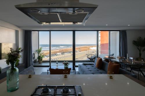 TheCasaEdition - Bel Azur - Sea View & Hassan II Mosque Residency in Sour Jdid