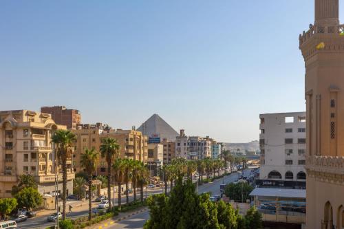 New dust pyramids hotel - image 9