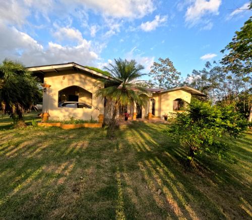 A&R David Chiriquí Casa de Campo (A&R David Chiriqui Casa de Campo) in Dolega