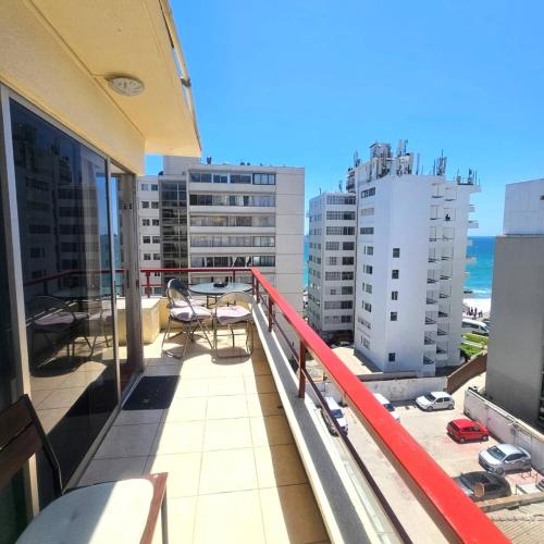 Exclusive Ocean-View Apartment with Terrace Parking Long Stays MarchDecembe