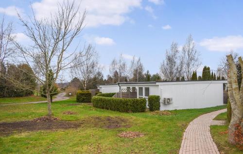 Amazing Home In Ystad With Wifi – khách sạn tại Stora Herrestad