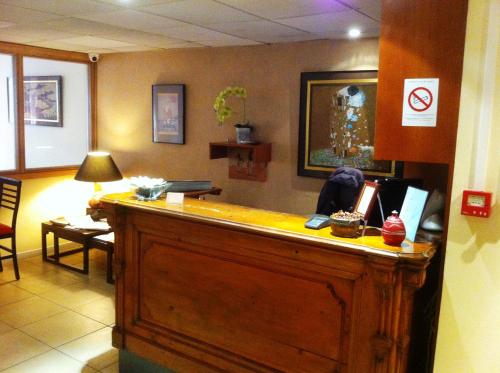 Hành lang, Hotel du Sud Vieux Port in Marseille