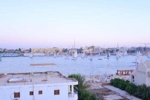 Qasr El Nil – khách sạn tại Al Bairat