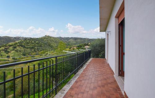 景觀, Amazing Home In Perdifumo With Wifi in 佩爾迪福莫
