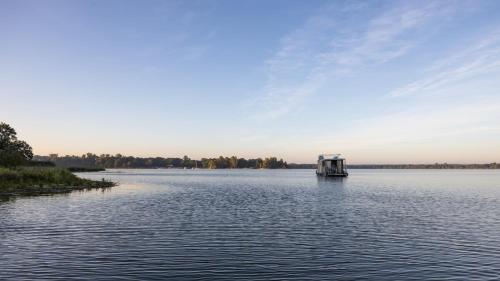 Hausboot Havelrobbe in Brandenburg an der Havel