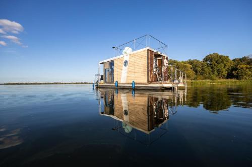 Hausboot Havelrobbe in Brandenburg an der Havel