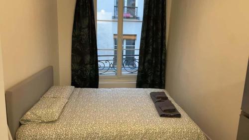 Cozy studio in the Marais