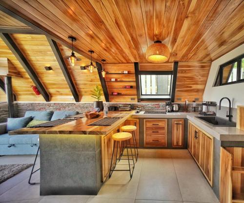 virtuve, Luxury AFrame with Private Jacuzzi Poás Volcano (Luxury AFrame with Private Jacuzzi Poas Volcano) in Vara Blanca