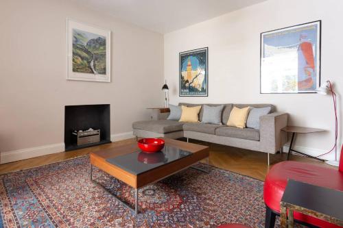 Ossington Street by onefinestay - image 14