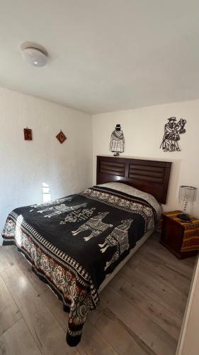 HABITACION CAMA GRANDE baño privado