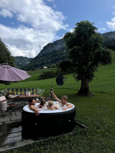 Zimmer Fählensee im Appenzeller Ferienhaus (Zimmer Fahlensee im Appenzeller Ferienhaus) in Schwende