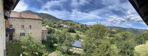 A szálláshely kívülről, Gîtes de la Ferme Basso (Gites de la Ferme Basso) in Mont-Louis