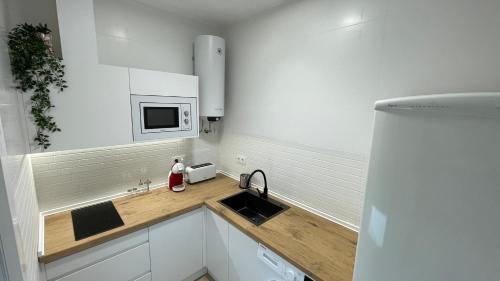 keuken, Virgen de Gracia APARTMENTS in Monesterio