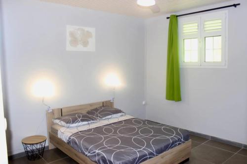 Tertu blue Caribbean house in La Trinite