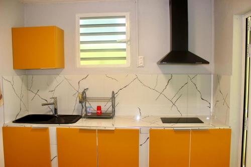 Tertu blue Caribbean house in La Trinite
