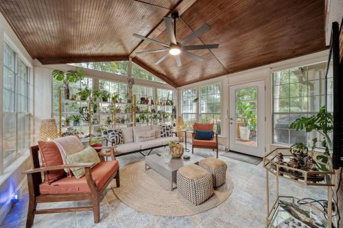 Létesítmények, Hummingbird House PLUS Epic Game Cottage! in Killearn Estates