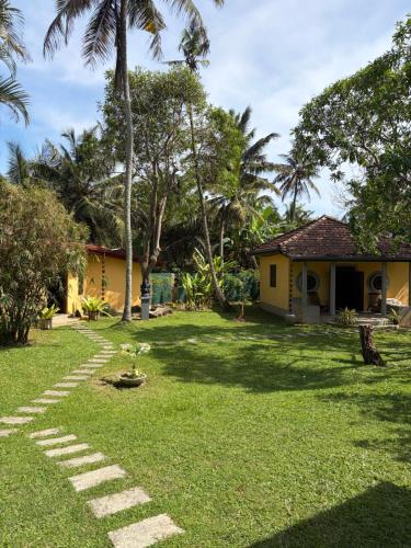 Jim's Beach Villas – Hikkaduwa, CO