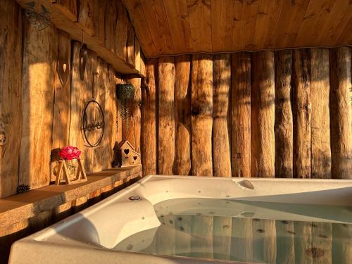 Spa, Coeur de Lodge spa privatif in Saint-Vaast-les-Mello