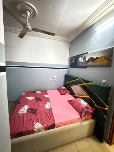 1 bedroom living room in Katre Yaar behind Bon Berger - image 3
