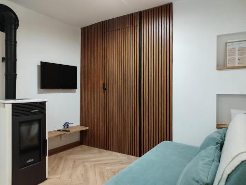 Bastide des Coteaux, appartement indépendant (Bastide des Coteaux, appartement independant) in Genissieux (Rhone-Alpes)