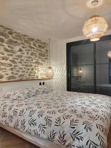 Bastide des Coteaux, appartement indépendant (Bastide des Coteaux, appartement independant) in Genissieux (Rhone-Alpes)