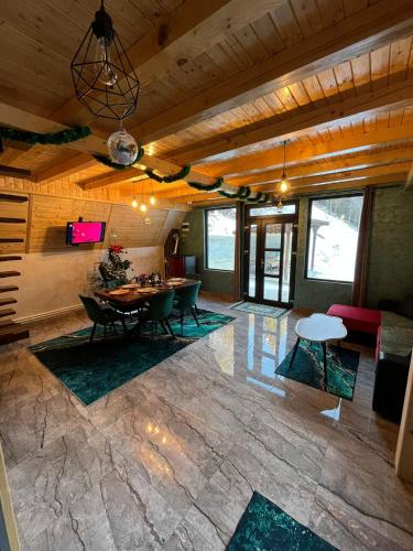 Cabana Doi Brazi A-FRAME in Telec
